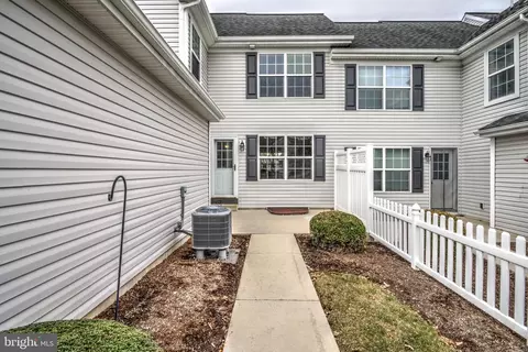 616 Wagonwheel Rd, Lititz, PA 17543 photo 5