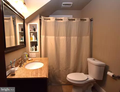 62 W Oregon Rd, Lititz, PA 17543 photo 18