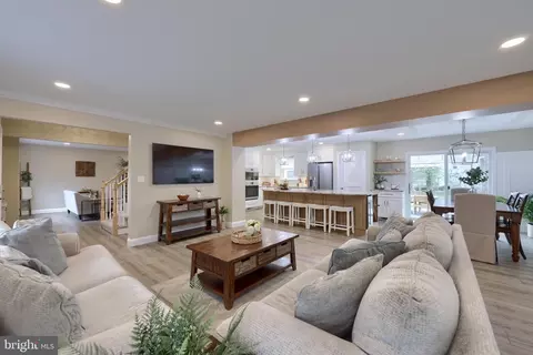 436 Wetherburn Dr, Lancaster, PA 17601
