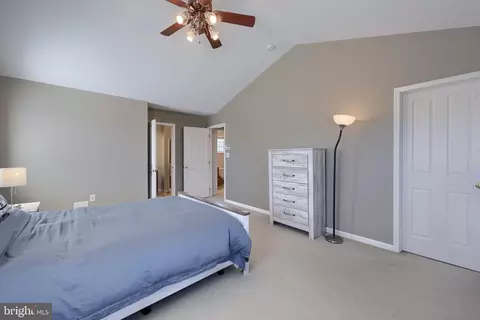 Bedroom - 1016 Olympia St, Lititz, PA 17543 photo 2 of 4