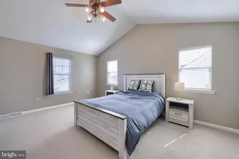 Bedroom - 1016 Olympia St, Lititz, PA 17543 photo 1 of 4