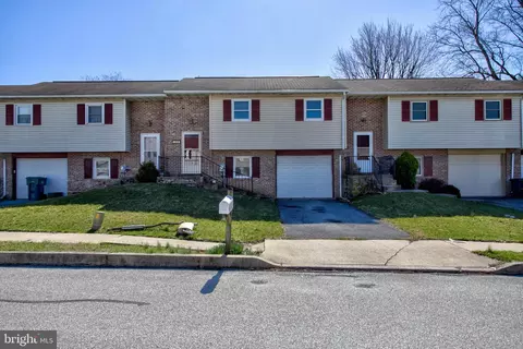 135 Robert Evans Way, Strasburg, PA 17579