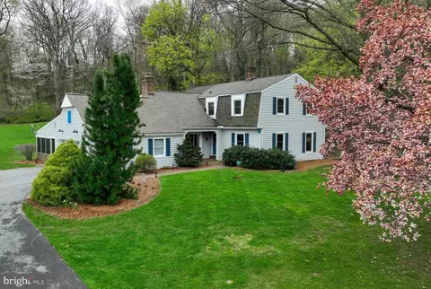 2351 Fruitville Pike, Lancaster, PA 17601