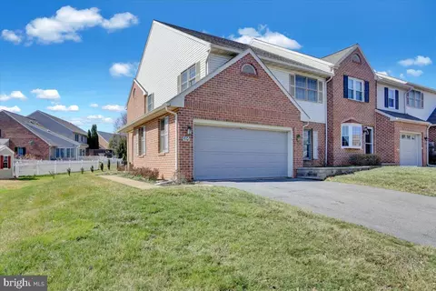 80 Rockford Rd, Mountville, PA 17554