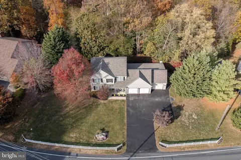 View/Area - 231 Owl Hill Rd, Lititz, PA 17543 photo 1 of 4