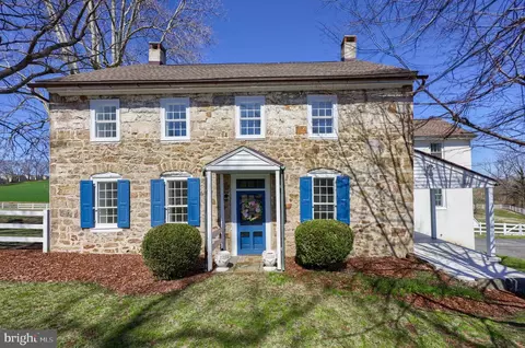 4905 Marietta Ave, Columbia, PA 17512