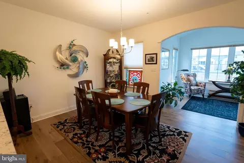 Dining - 375 Meadow Rose Dr, Lititz, PA 17543 photo 2 of 4