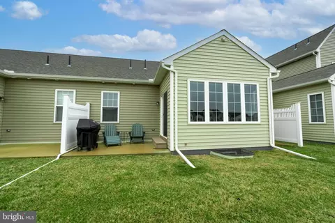 Other - 375 Meadow Rose Dr, Lititz, PA 17543 photo 1 of 14