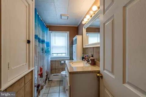 30 E Market St, Lititz, PA 17543 photo 22