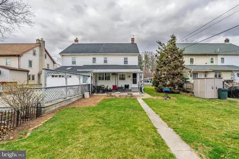 30 E Market St, Lititz, PA 17543 photo 7