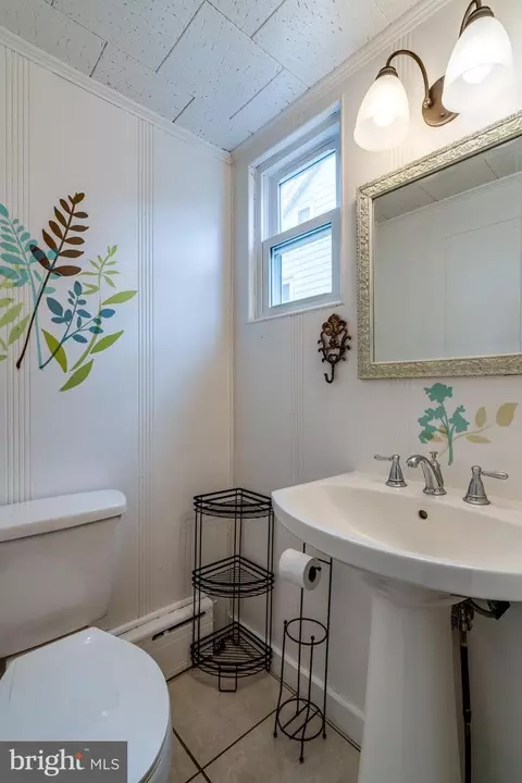 30 E Market St, Lititz, PA 17543 photo 21