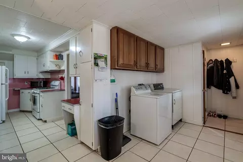 30 E Market St, Lititz, PA 17543 photo 19