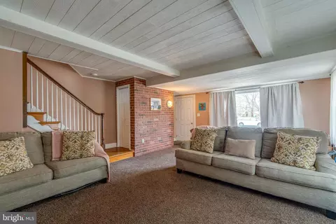 30 E Market St, Lititz, PA 17543 photo 13
