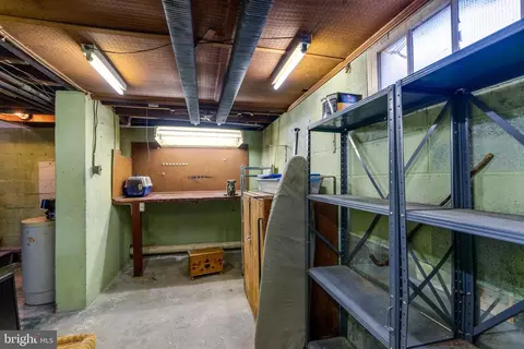 30 E Market St, Lititz, PA 17543 photo 33