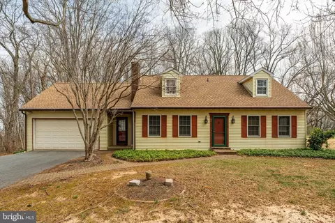 24 Hawthorne Cir, Willow Street, PA 17584