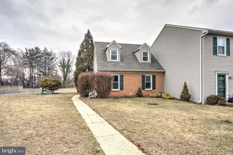 108 Stonecrest Ct, Stevens, PA 17578