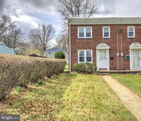 231 E Walnut St, Ephrata, PA 17522