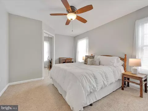Bedroom - 28 Buttonwood Dr, Lititz, PA 17543 photo 1 of 5