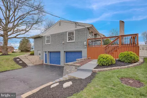 427 Linden St, East Earl, PA 17519