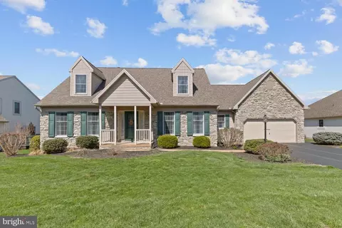34 Ream Rd, Stevens, PA 17578