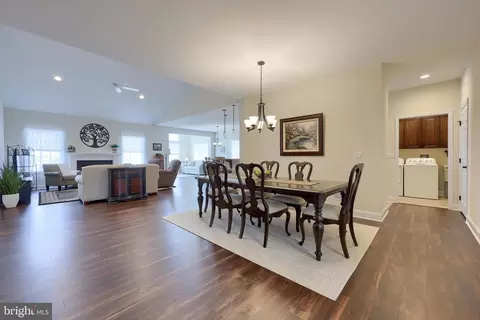 Entry Way - 403 Valor Dr, Lititz, PA 17543 photo 4 of 16
