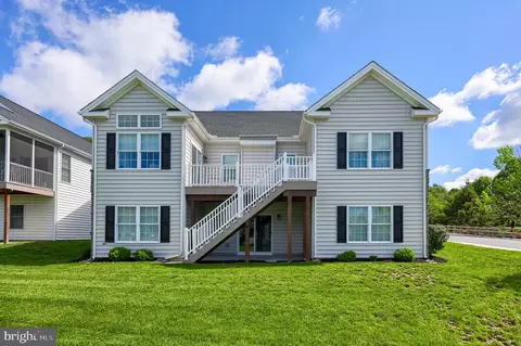 Exterior - 403 Valor Dr, Lititz, PA 17543 photo 7 of 11