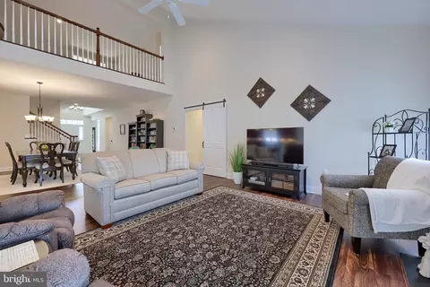 Entry Way - 403 Valor Dr, Lititz, PA 17543 photo 6 of 16