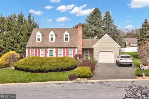 3233 Maplecrest Ter, Lancaster, PA 17601