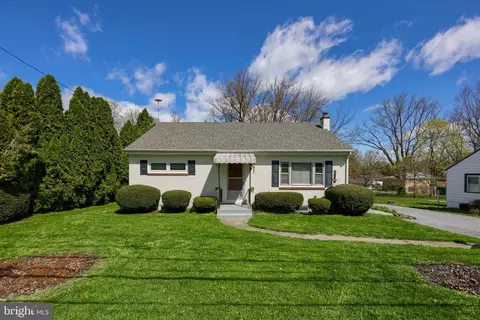 65 Buch Ave, Lancaster, PA 17601