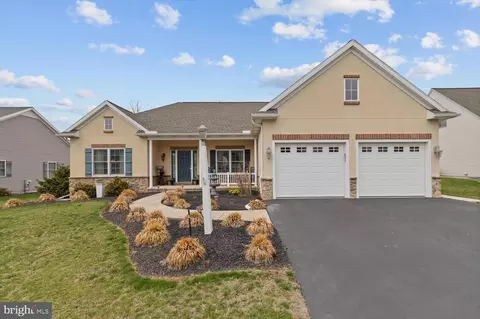 335 Enterprise Dr, Bird In Hand, PA 17505