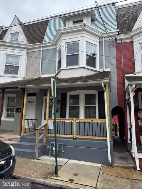 24 Hager St, Lancaster, PA 17603
