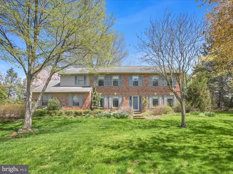 29 Church Rd, Lancaster, PA 17603