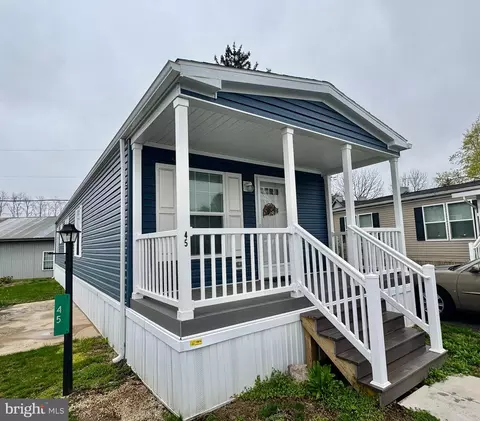 45 Jeffrey Rd, Gordonville, PA 17529