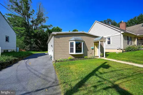 Exterior - 210 Noble St, Lititz, PA 17543 photo 1 of 10