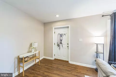 Entry Way - 210 Noble St, Lititz, PA 17543 photo 1 of 1