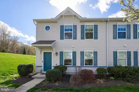 316 Sowle Ct, Willow Street, PA 17584