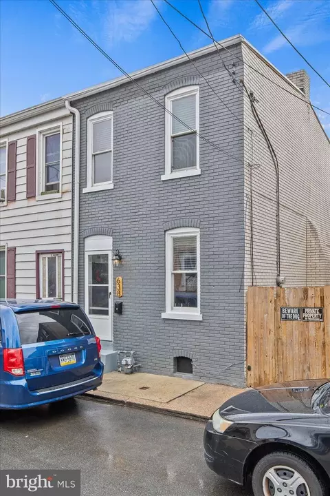 638 Fairview Ave, Columbia, PA 17512