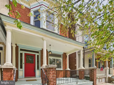 227 Elm St, Lancaster, PA 17603