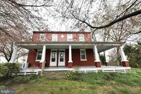 1549 Millport Rd, Lancaster, PA 17602