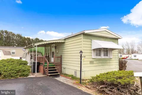23 Jere Rd, Gordonville, PA 17529