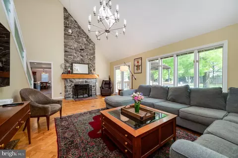 510 Greenhowe Dr, Lititz, PA 17543 photo 18