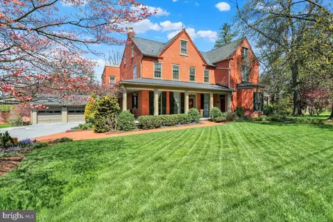 1749 Old Philadelphia Pike, Lancaster, PA 17602