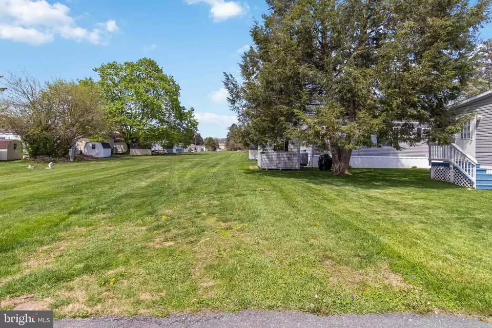  134 Madge Dr, Lancaster, PA 17603 photo 3