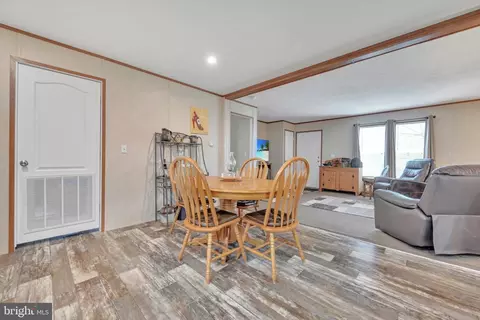 185 Weidler Ln, Lititz, PA 17543 photo 11