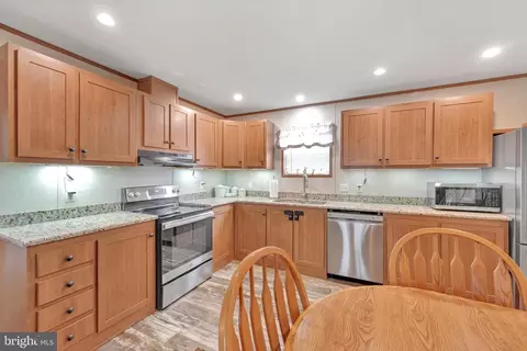 185 Weidler Ln, Lititz, PA 17543 photo 7