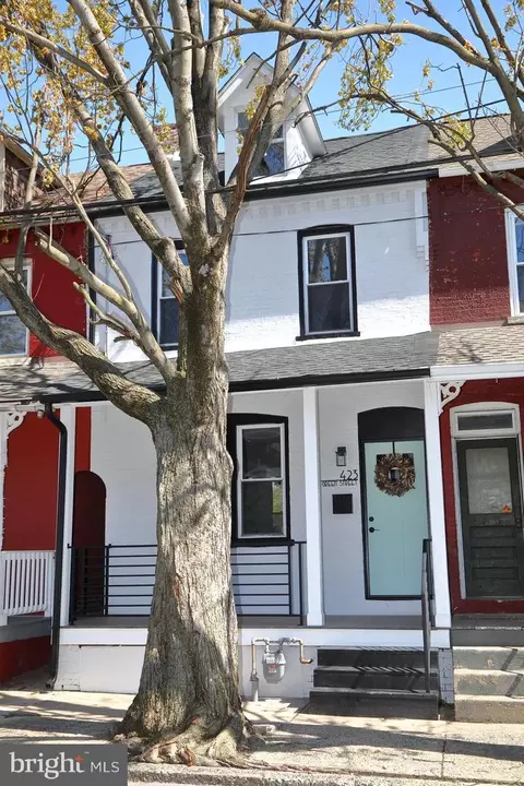 423 Green St, Lancaster, PA 17602
