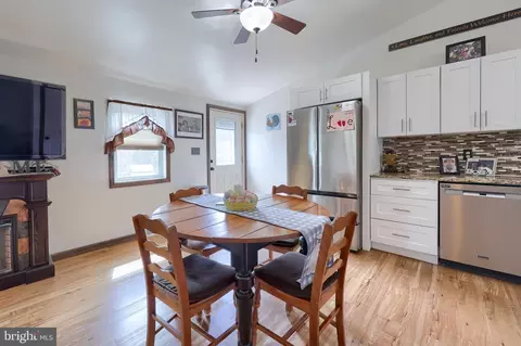 264 Noble St, Lititz, PA 17543 photo 8