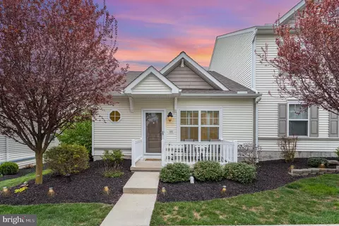 405 Pratt Cir, Willow Street, PA 17584