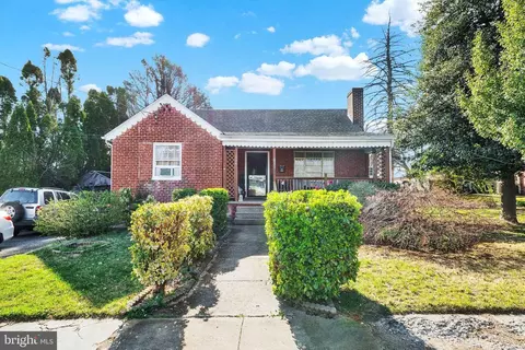 1032 High St, Lancaster, PA 17603