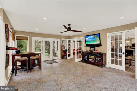 Entry Way - 520 Stonehenge Dr, Lititz, PA 17543 photo 5 of 8